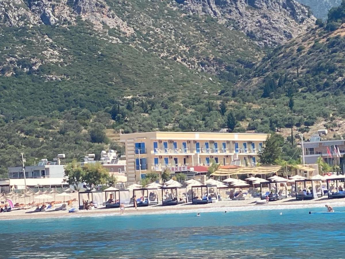 Blue Horizon Hotel Himarë Eksteriør billede